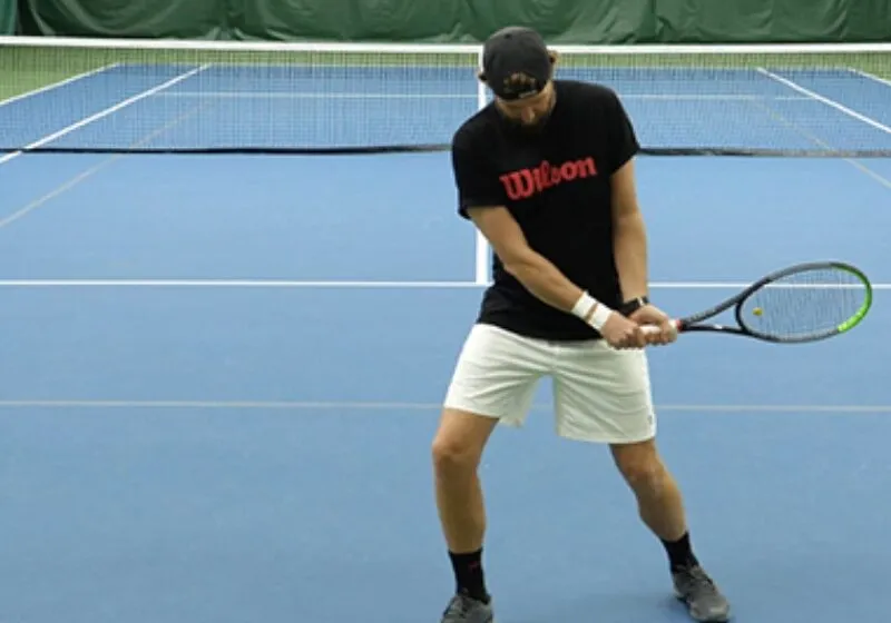 Kỹ thuật Tennis backhand